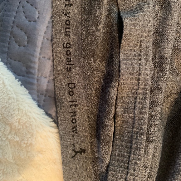 Lululemon Switly - Picture 4 of 6